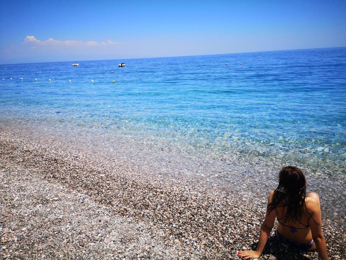 Taormina By The Sea Lejlighed Mazzeo Eksteriør billede